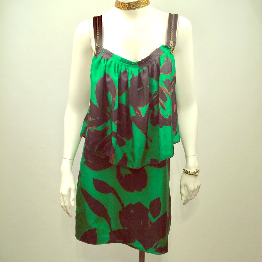 Notice brand chic dress size Xs